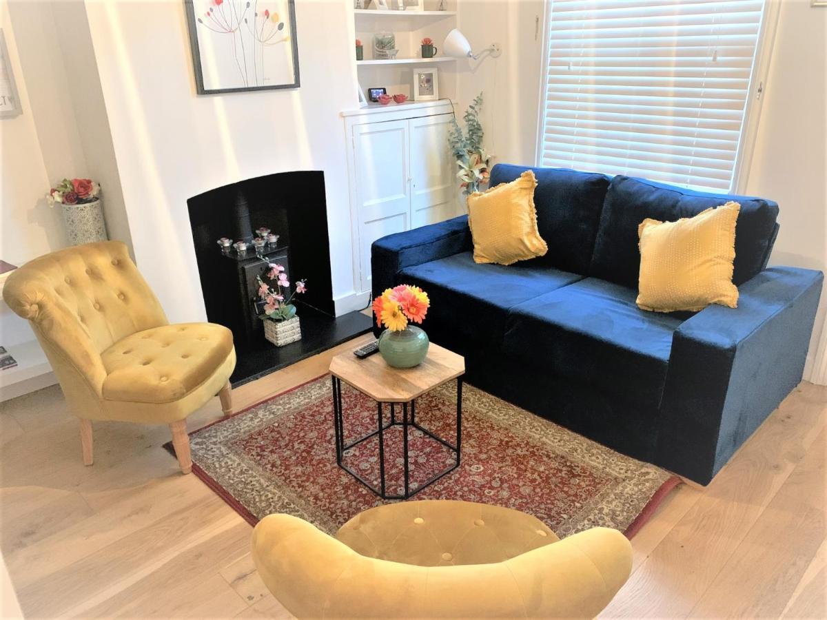 Riverside Channel5 "Holidays Homes In The Sun" Featured Central Canterbury Cottage With Free Parking Eksteriør billede