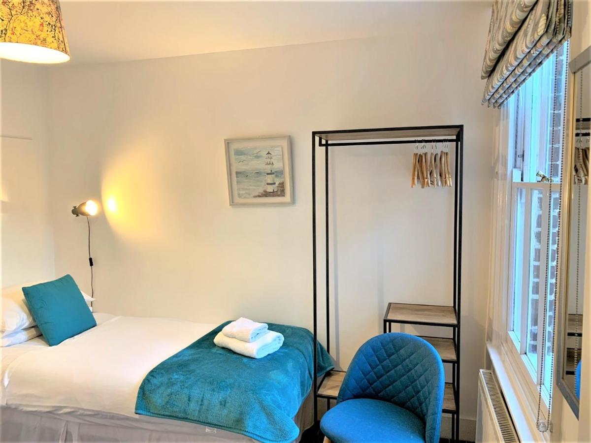 Riverside Channel5 "Holidays Homes In The Sun" Featured Central Canterbury Cottage With Free Parking Eksteriør billede