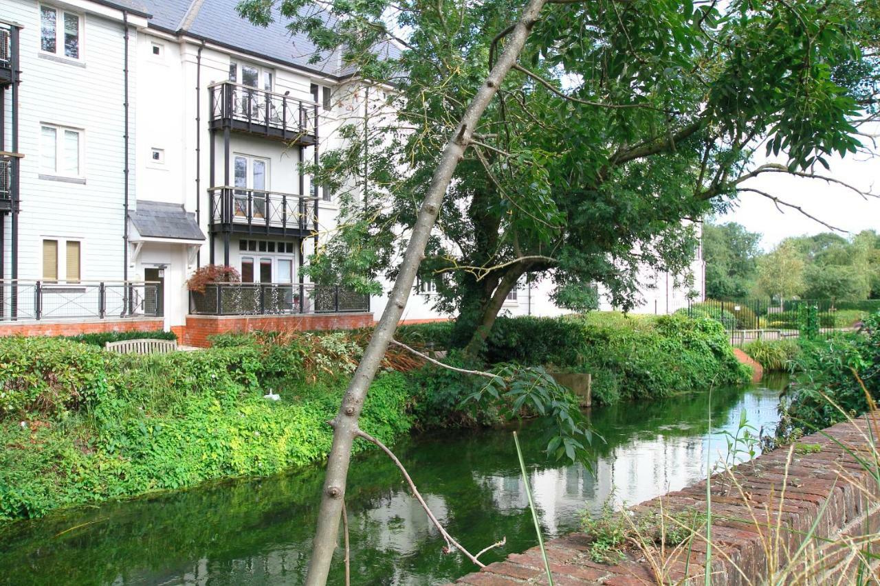 Riverside Channel5 "Holidays Homes In The Sun" Featured Central Canterbury Cottage With Free Parking Eksteriør billede